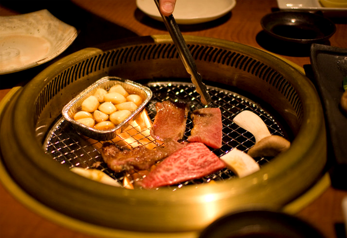 Hãy ăn một bữa thịt nướng kiểu Nhật Yakiniku.