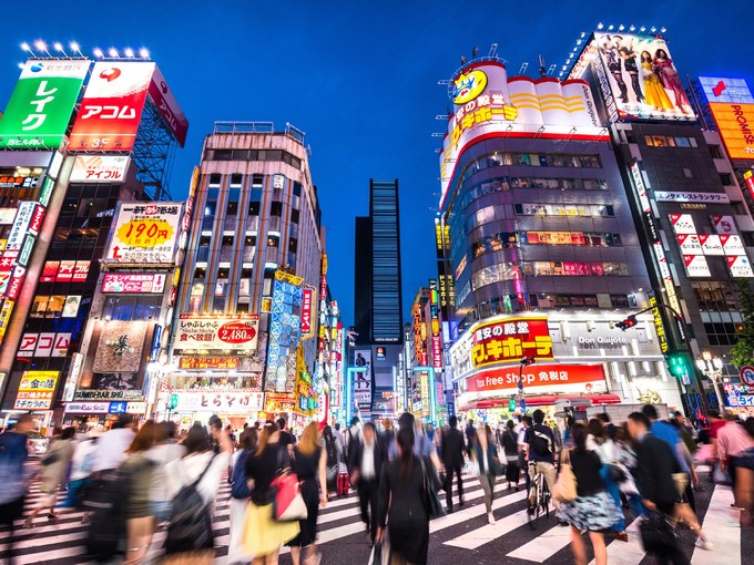 Thủ đô đông dân nhất thế giới  Dữ liệu của Phòng Dân số Liên Hợp Quốc cập nhật ngày 31/3/2017 cho thấy Tokyo là thủ đô đông dân nhất thế giới. Liên Hợp Quốc dự đoán Tokyo sẽ giữ vững vị trí thứ nhất cho đến năm 2030, dù dân số thành phố này được kỳ vọng sẽ giảm xuống còn 37,2 triệu trong 13 năm tới. Ảnh: Independent.