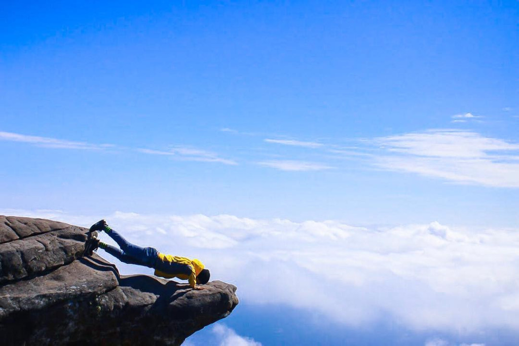 len-son-la-ngam-van-ho-nguoi-con-gai-dep-vung-tay-bac-ivivu-8