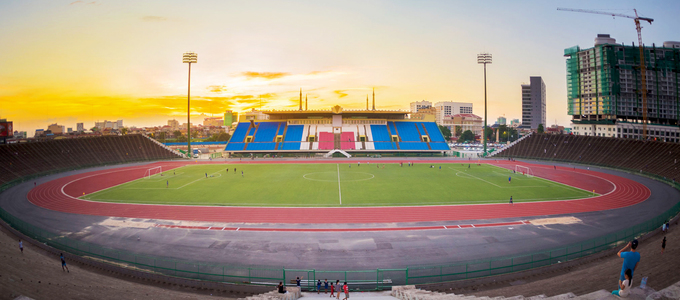 Sân vận động Olympic nằm ở Phnom Penh,Campuchia. Dù có tên gọi như vậy, công trình này chưa từng tổ chức Olympic. Đi vào hoạt động năm 1964, sân có sức chứa 50.000 người.  Đội tuyển Campuchia sẽ tiếp các đội Malaysia và Lào trên sân vận động này tại giải AFF Cup 2018. Ảnh: Ministry of Tourism Cambodia.