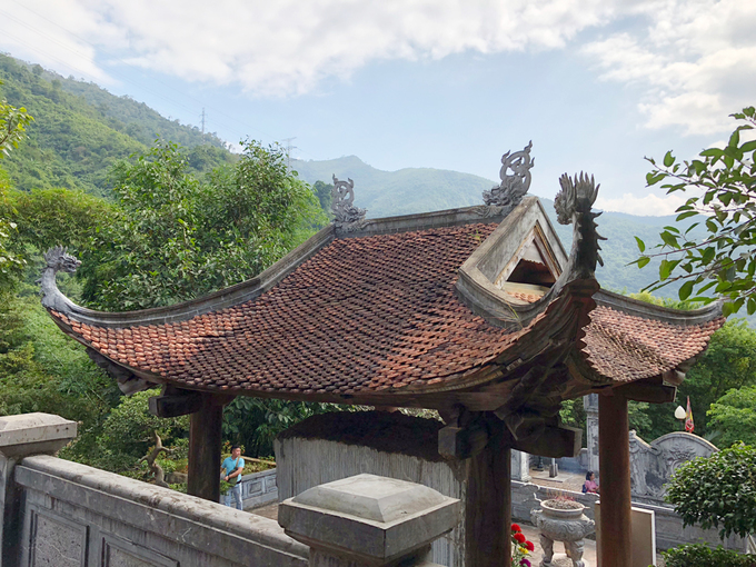 Năm 2012, bia Lê Lợi đã được di dời đến khuôn viên đền thờ vua Lê Thái Tổ cách vị trí cũ 500 m. Bia được công nhận là di tích lịch sử cấp quốc gia vào năm 1981, công nhận là Bảo vật quốc gia vào năm 2016.