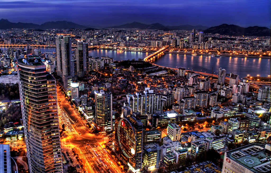  Nếu xin visa đi Hàn Quốc dưới 90 ngày, bạn chỉ tốn 20 USD. Ảnh: Shutterstock.