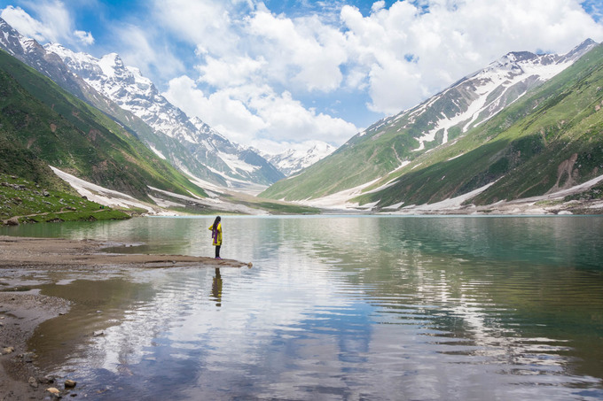 Phong cảnh đẹp  Nếu nghe mọi người nói Pakistan là một trong những quốc gia đẹp nhất thế giới, bạn hãy khoan hoài nghi. Thử lướt một vòng trên mạng, bạn sẽ đi từ ngỡ ngàng này đến ngạc nhiên khác. Ảnh: Lost With Purpose.