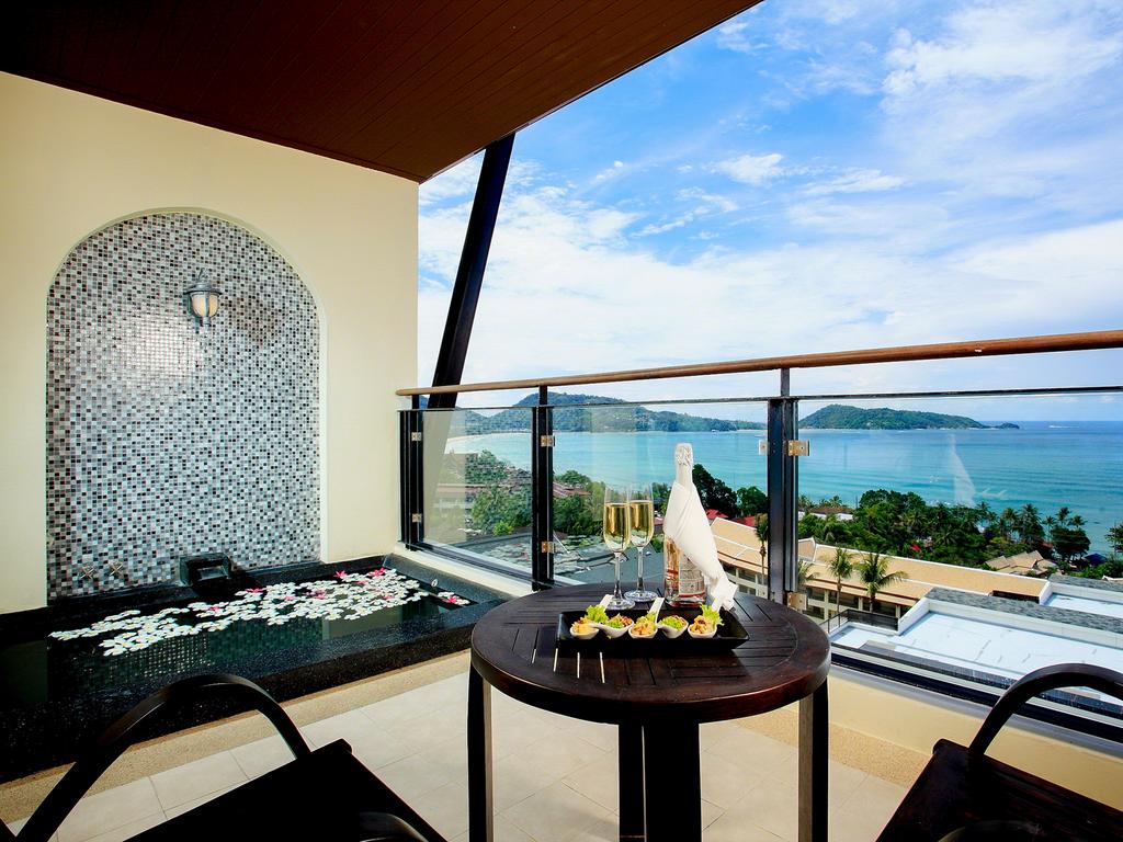 Centara-Blue-Marine-Resort-Spa-Phuket-ivivu-3