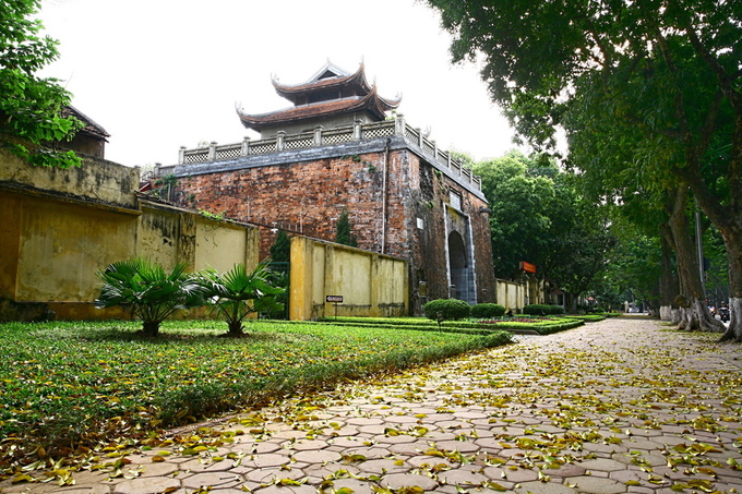 Bắc Môn là cửa thành duy nhất còn lại của thành Hà Nội dưới thời Nguyễn.  Du khách đi ngang qua phố Phan Đình Phùng ngày nay có thể dễ dàng chiêm ngưỡng công trình này.