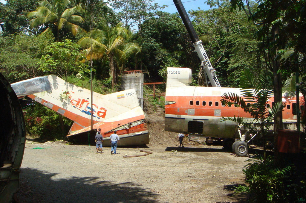 Máy bay từng làm việc với Nam Phi Air và Avianca Airlines ở Colombia. Khách sạn được tái chế từ máy bay cổ điển này không chỉ là một tác phẩm nghệ thuật tuyệt vời mà còn là chốn lưu trú khổng lồ, độc đáo dành cho bạn.
