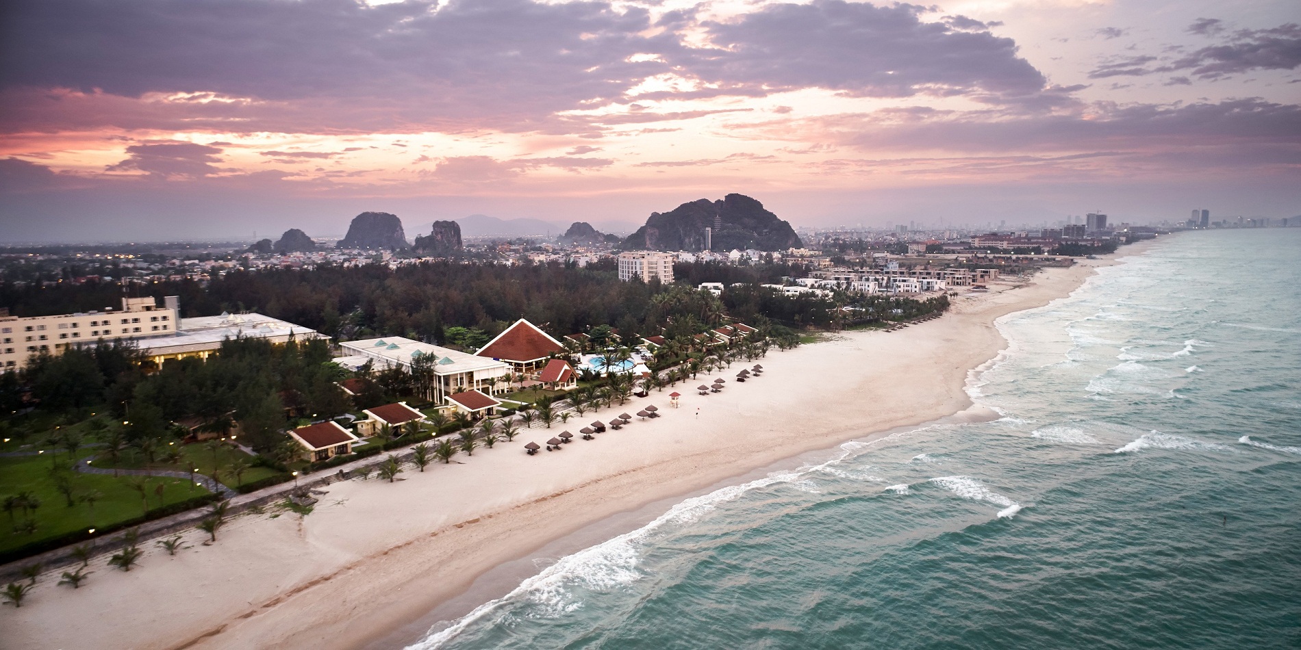 Centara Sandy Beach Resort Đà Nẵng, bất động sản đầu tiên của tập đoàn tại Việt Nam