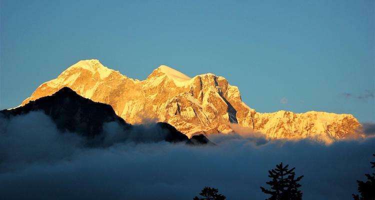 Đỉnh Gaurishankar (7.134 m) là một phần của dãy Himalaya. Ngọn núi này được đặt theo tên của nữ thần Gauri trong đạo Hindu. Ảnh: NTNC.