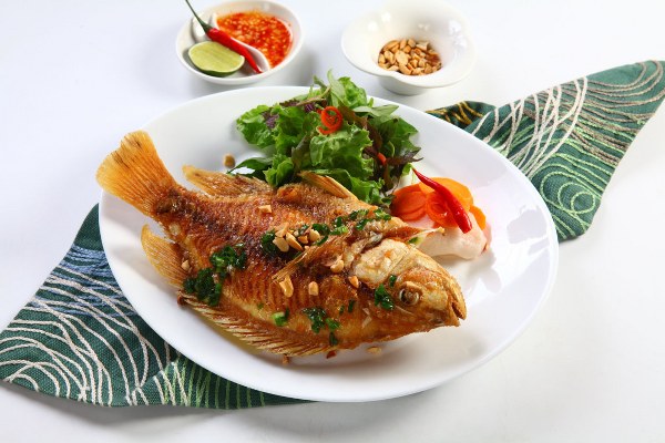 Gợi ý 8 món ngon hấp dẫn từ cá cho bữa cơm ngon - bổ - rẻ - iVIVU.com