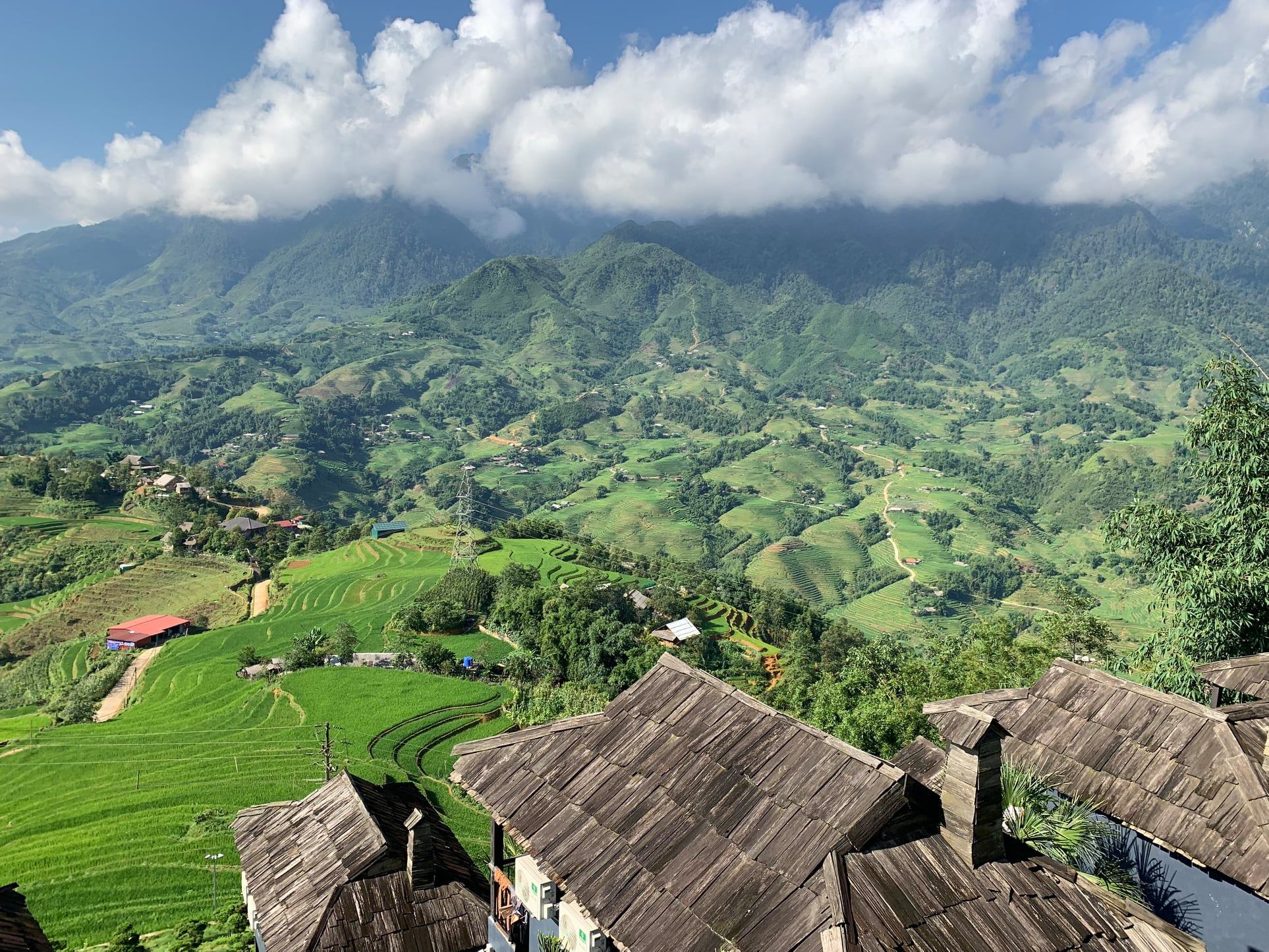 The-Mong-Village-Sapa-ivivu-9