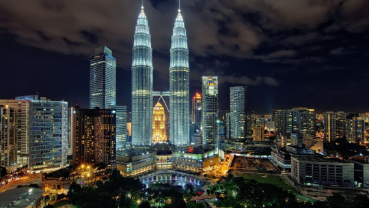 Tòa tháp Petronas ở Kuala Lumpur. Ảnh: ddcorporation