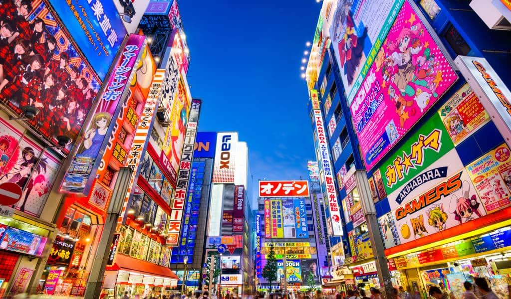 Du lịch Nhật Bản - Khám phá khu phố điện tử Akihabara đậm chất công nghệ -  iVIVU.com