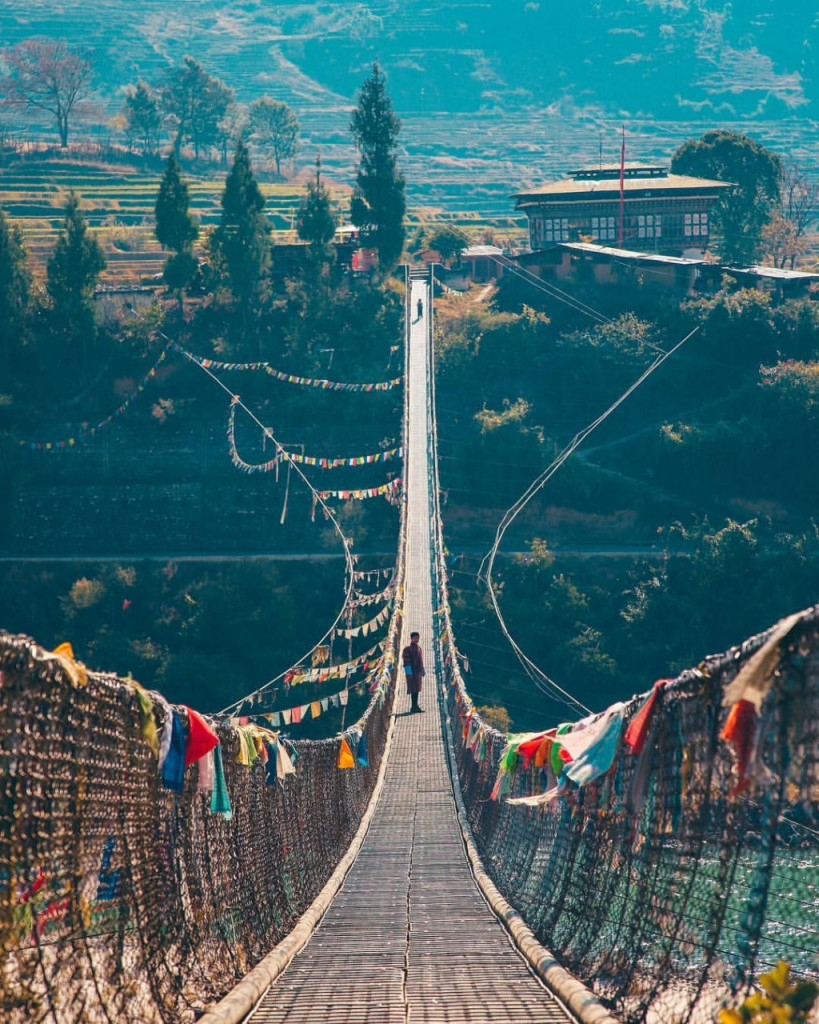 Cầu treo Punakha