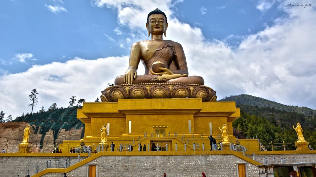 Tượng Phật Dordenma