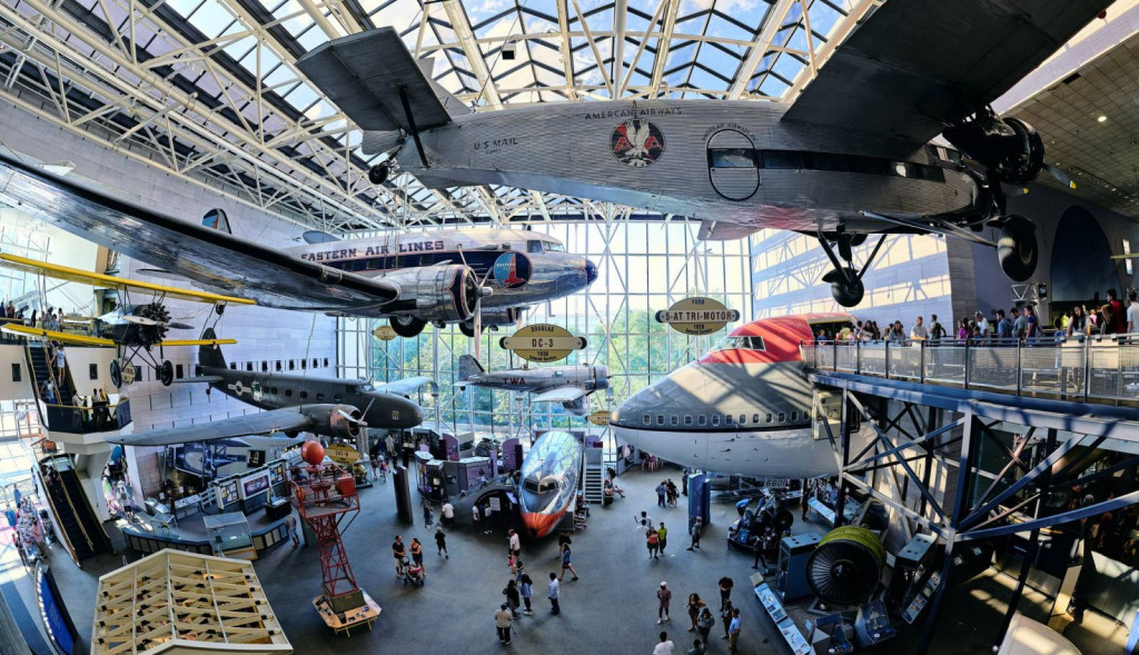 Bảo tàng Hàng không và Không gian