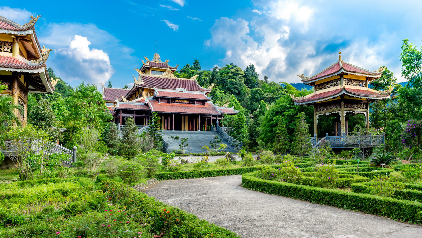 Thiền Viện Trúc Lâm Bạch Mã-ivivu