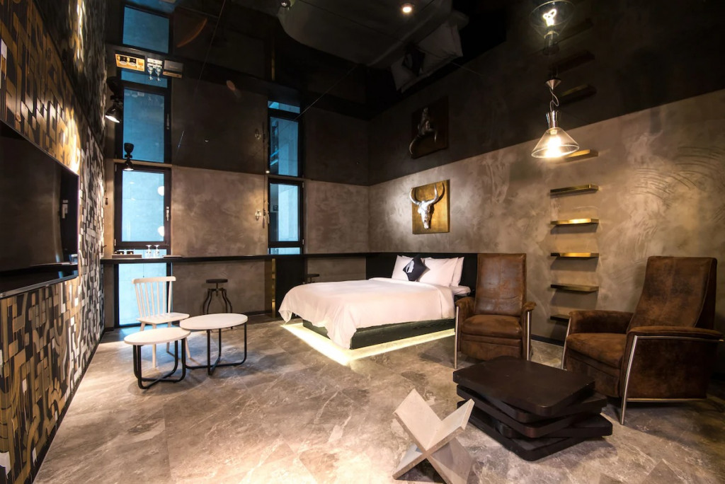 Hotel -The- Designers- LYJ -Gangnam -Premier-ivivu-4