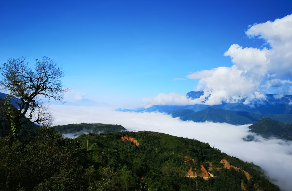 Cao nguyên Sìn Hồ ivivu 1