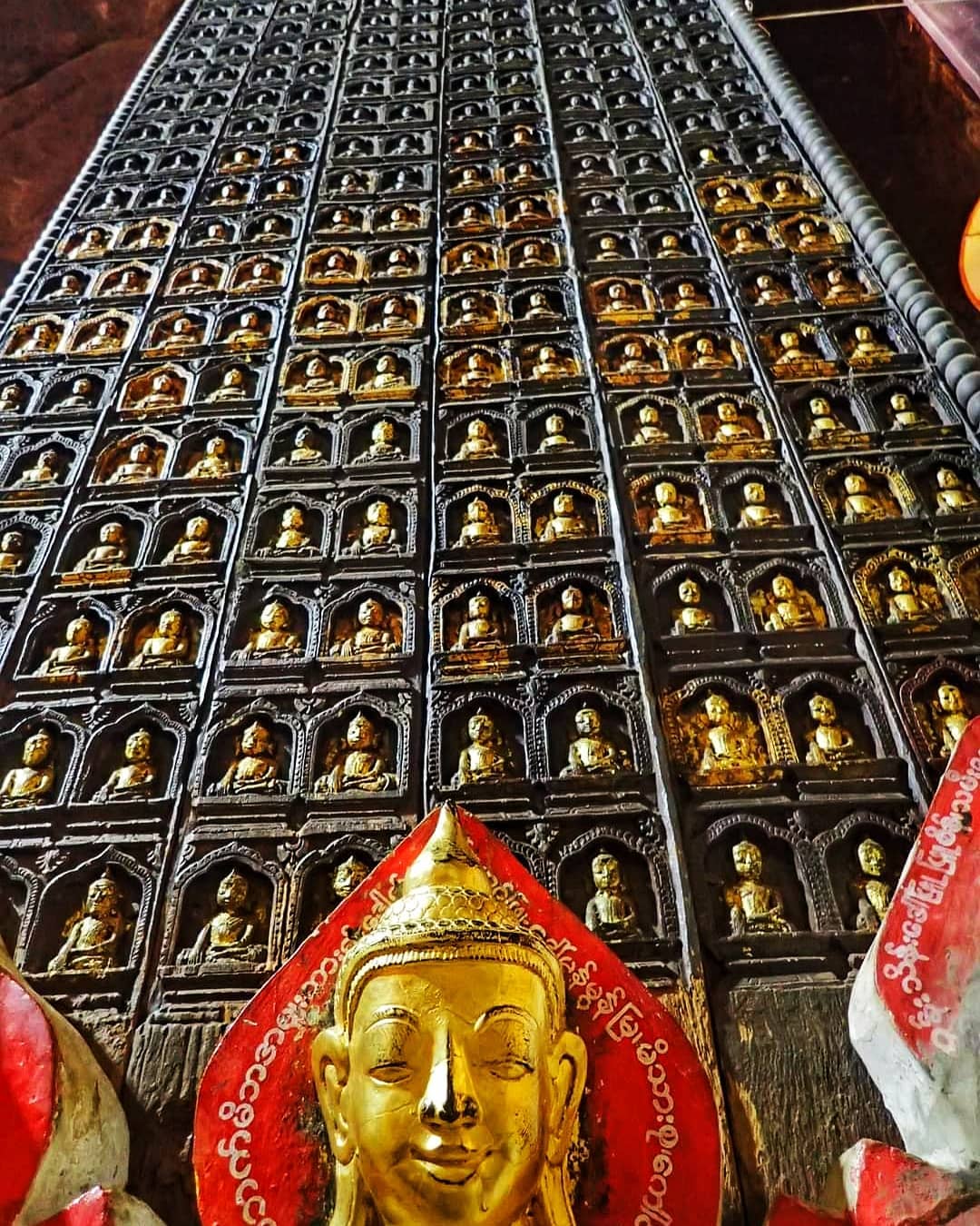 Chùa hang Pindaya, nơi lưu giữ hơn 8000 bức tượng Phật dát vàng ở Myanmar - iVIVU.com