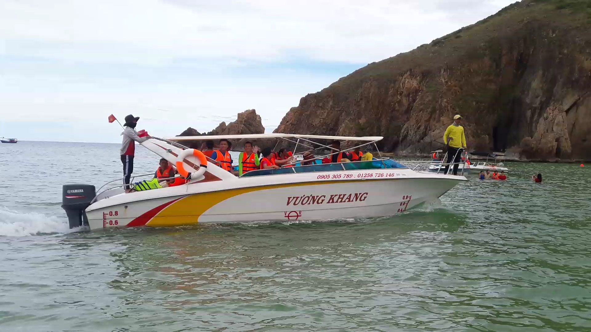 Các phương tiện nào có thể đưa bạn đến Kỳ Co?