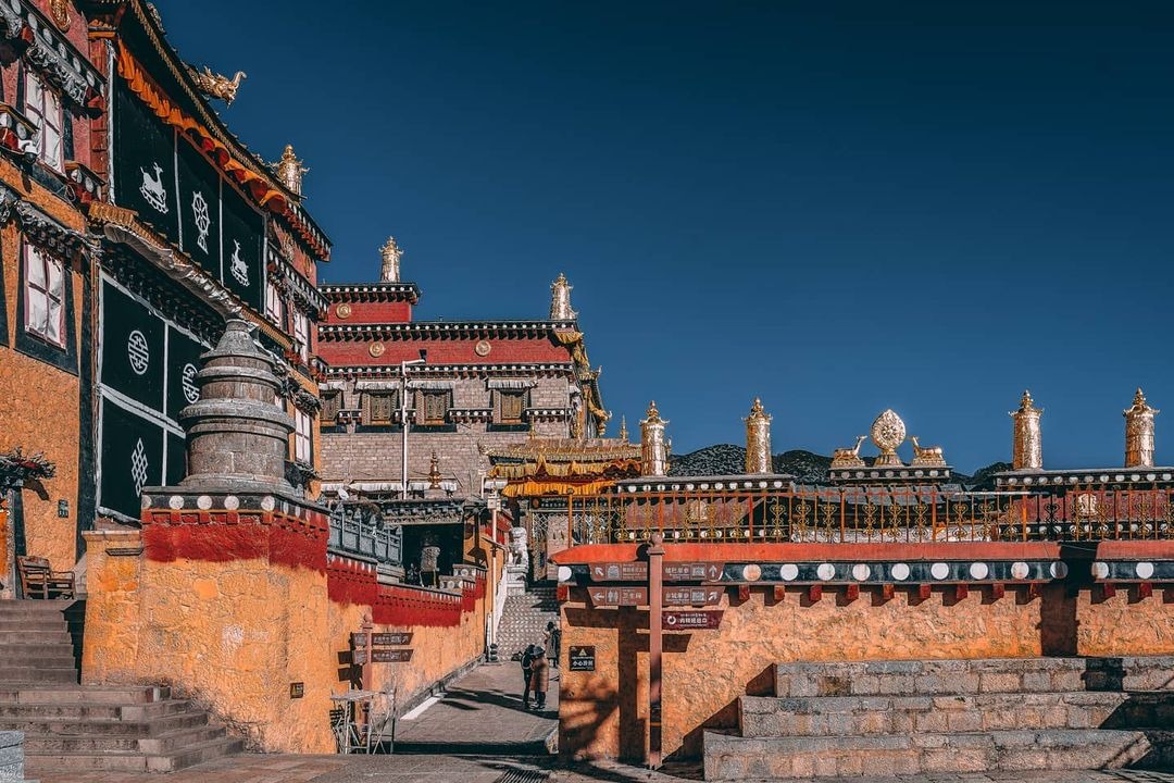 Tu viện Songzanlin - Tu viện Phật giáo Tây Tạng nổi tiếng ở Shangrila -  iVIVU.com