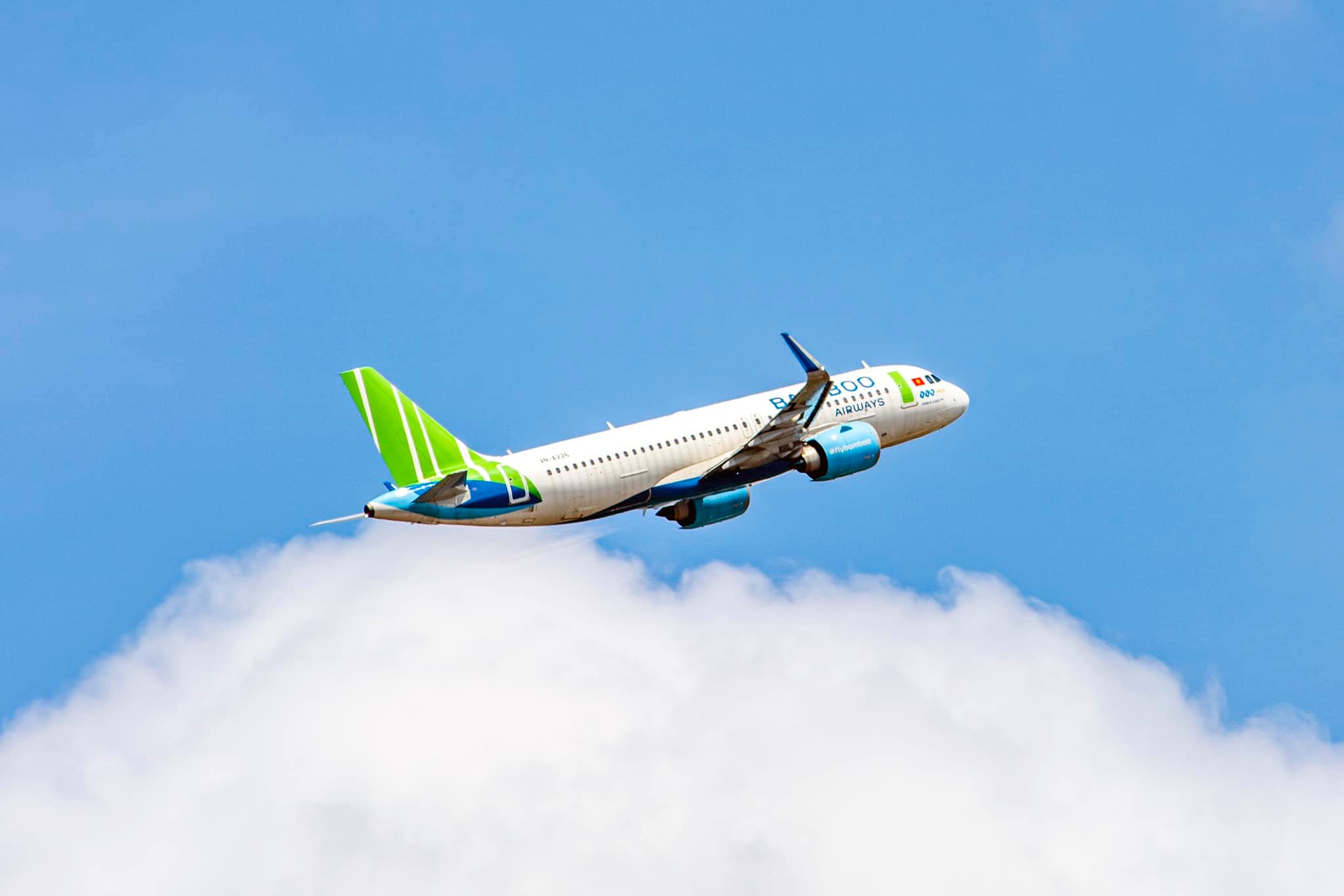 Bamboo Airways kỉ niệm sinh nhật 1 năm đường bay TP. Hồ Chí Minh