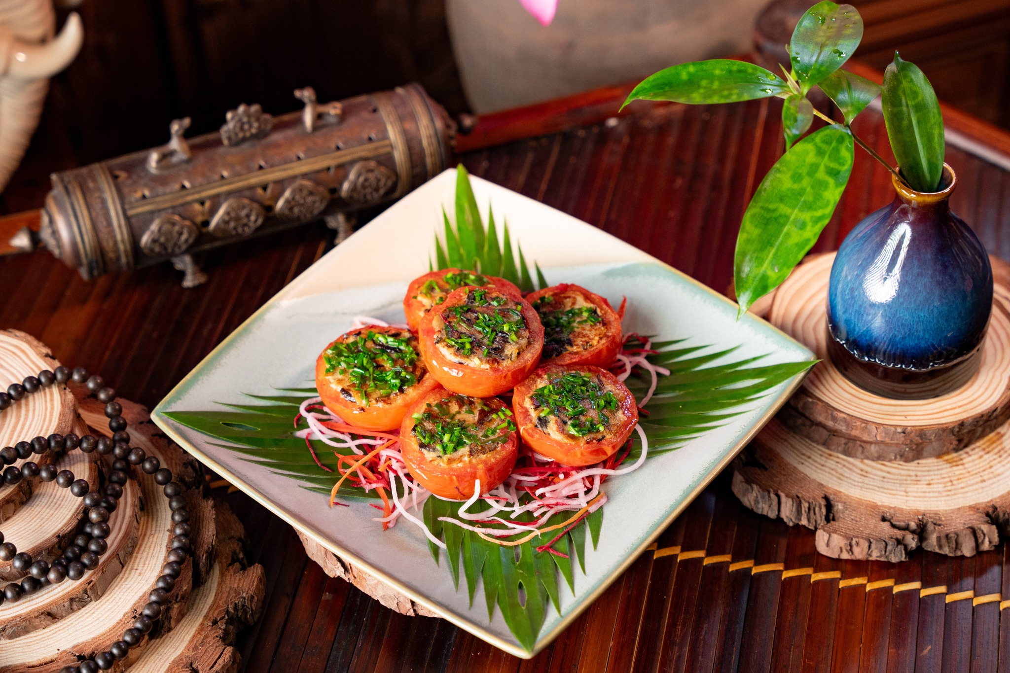 Nhà-hàng-Chay-Cam-Lộ-ivivu