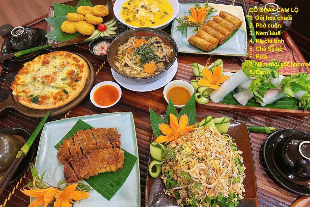 Nhà-hàng-Chay-Cam-Lộ-ivivu