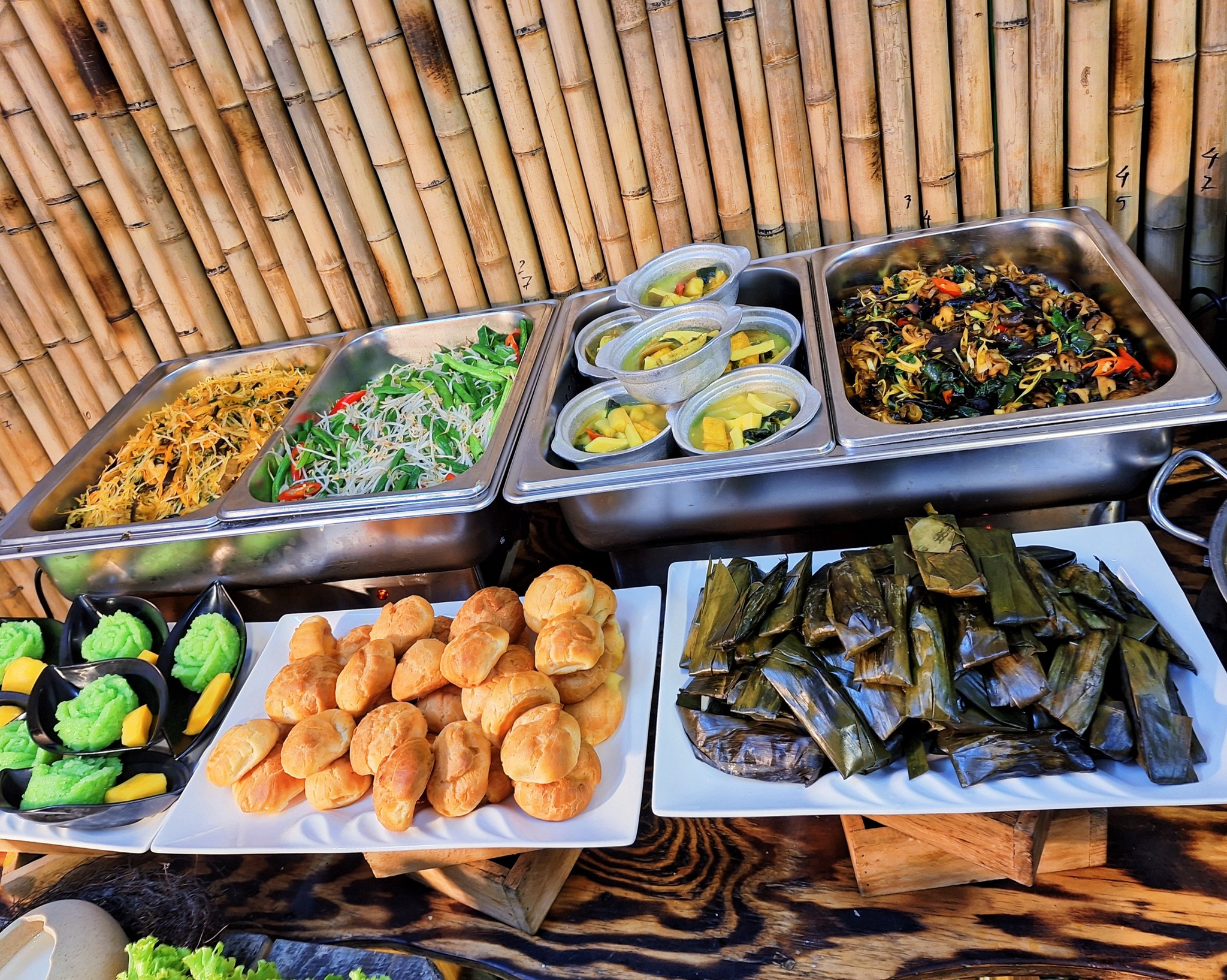 Tâm-Thanh-Chay-ivivu