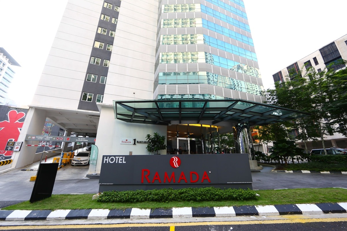 Ramada -Suites -by -Wyndham- Kuala -Lumpur- City- Centre-ivivu
