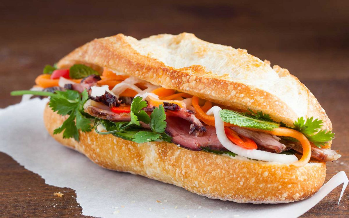 bánh-mì-ivivu