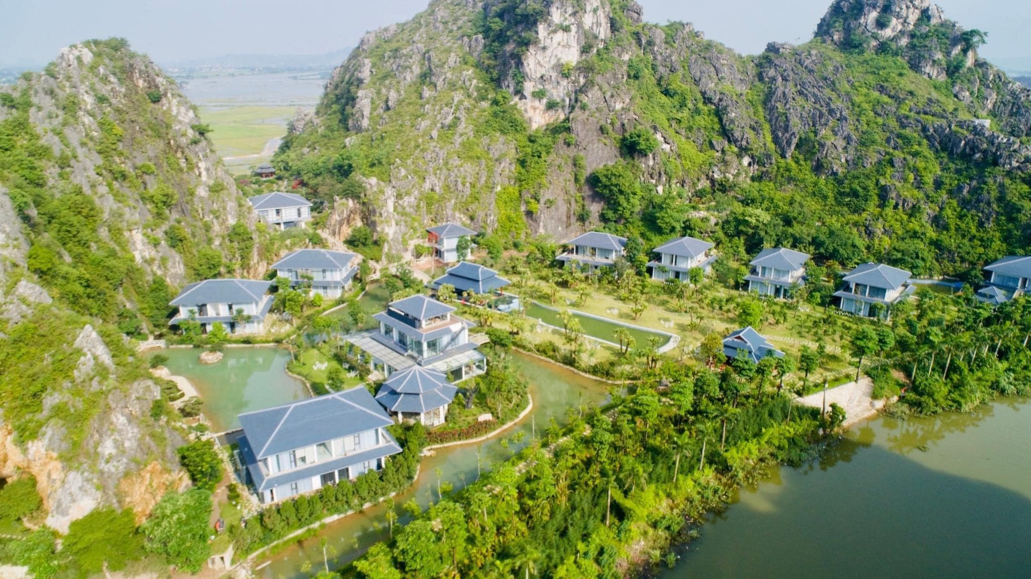 Minawa-Kênh-Gà-Resort-Spa-Ninh-Bình-ivivu