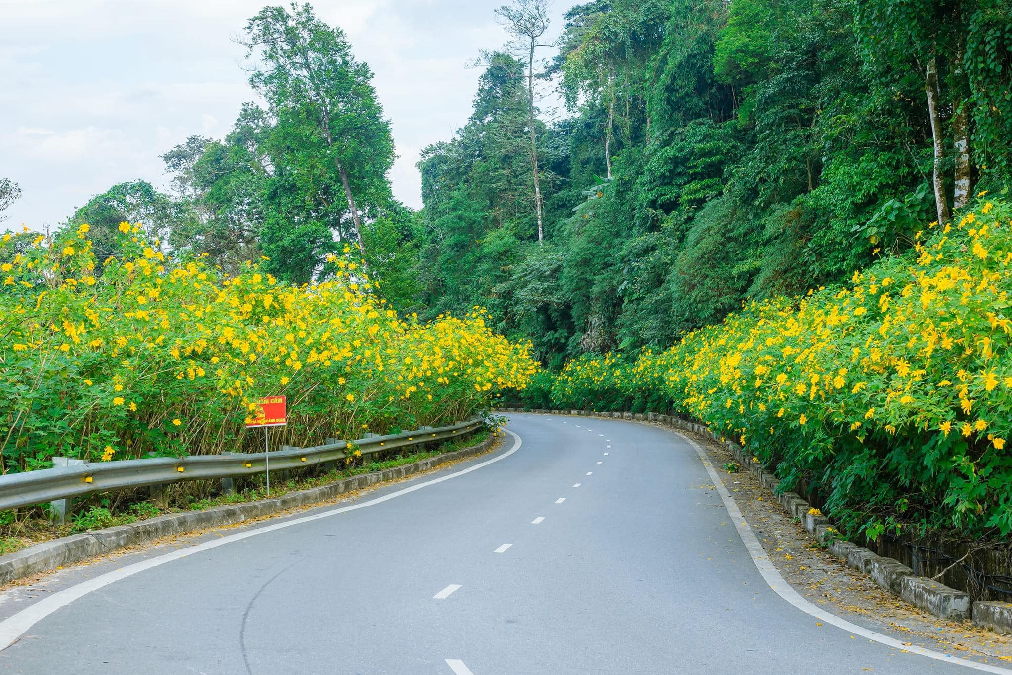 Lịch trình Sơn Tây 2N1D