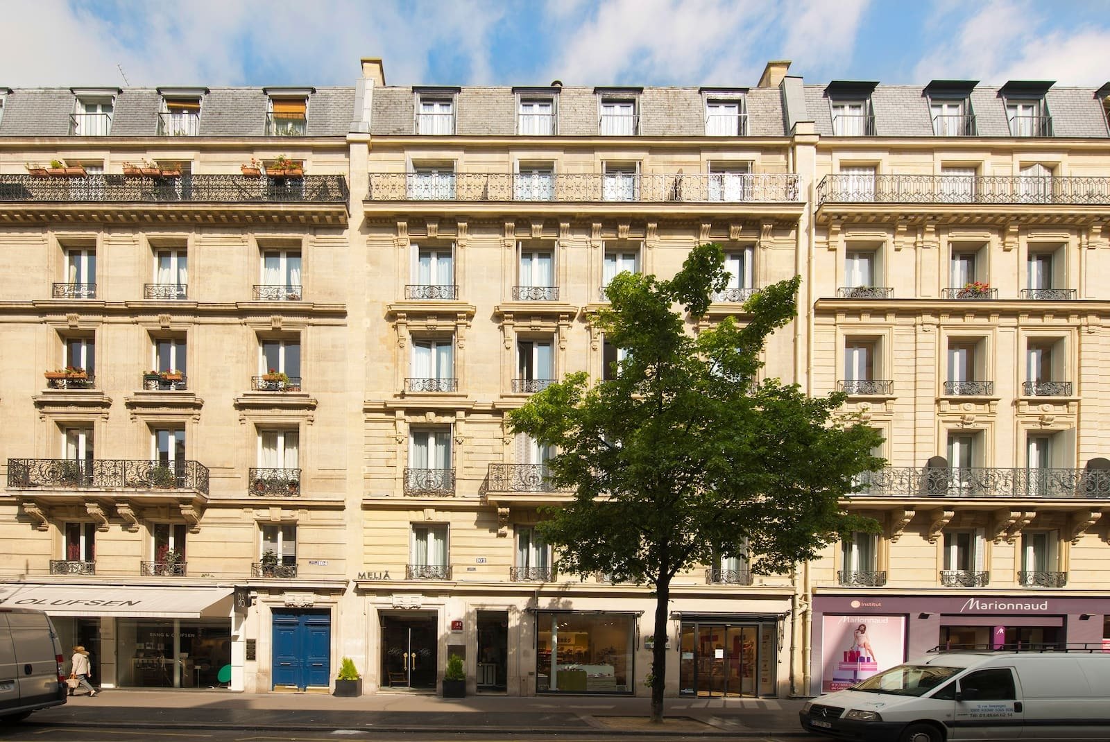 Meliá -Paris -Champs -Elysées-ivivu