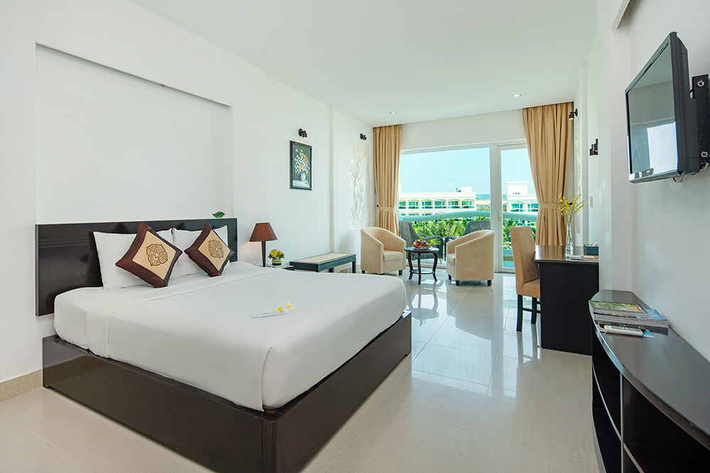 khách-sạn-resort-Phan-Thiết-ivivu