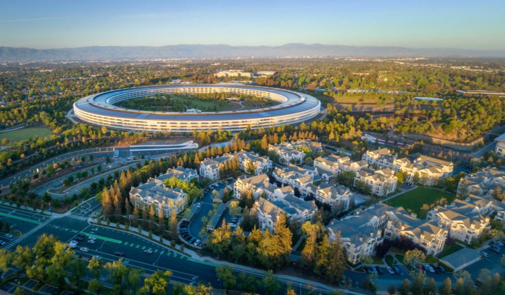 Aerial Of Apple Campus In Sunnyvale / Cupertino Silicon Valley, USA