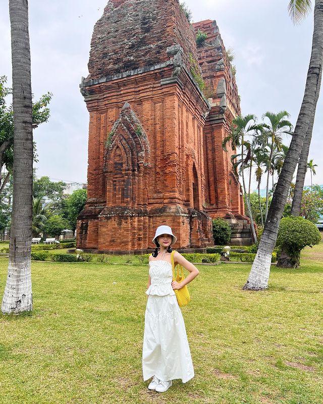Tháp Đôi Quy Nhơn – di tích mang vẻ đẹp hiếm có ở vùng đất võ 28