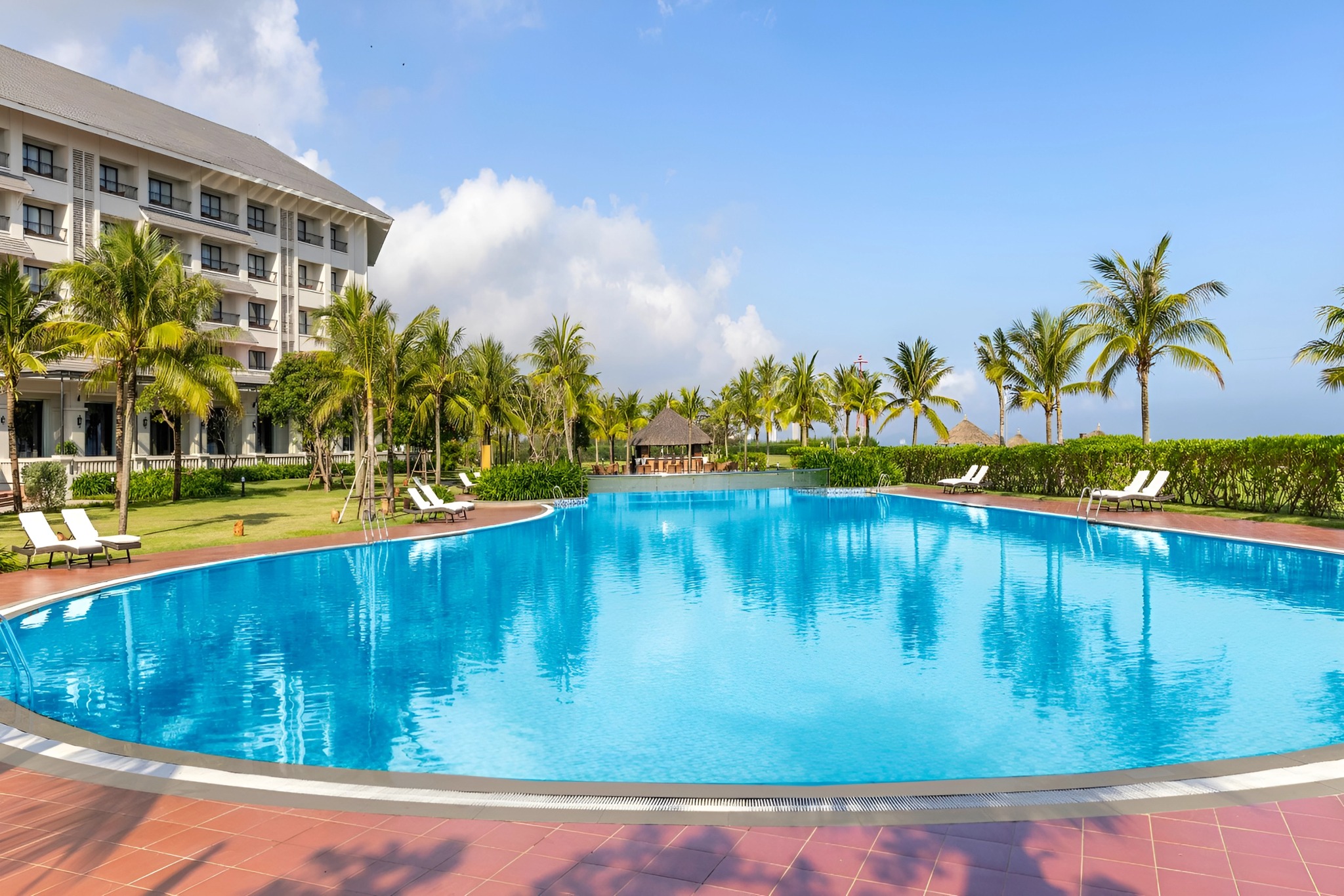 Melia Vinpearl Cửa Hội Beach Resort Nghệ An