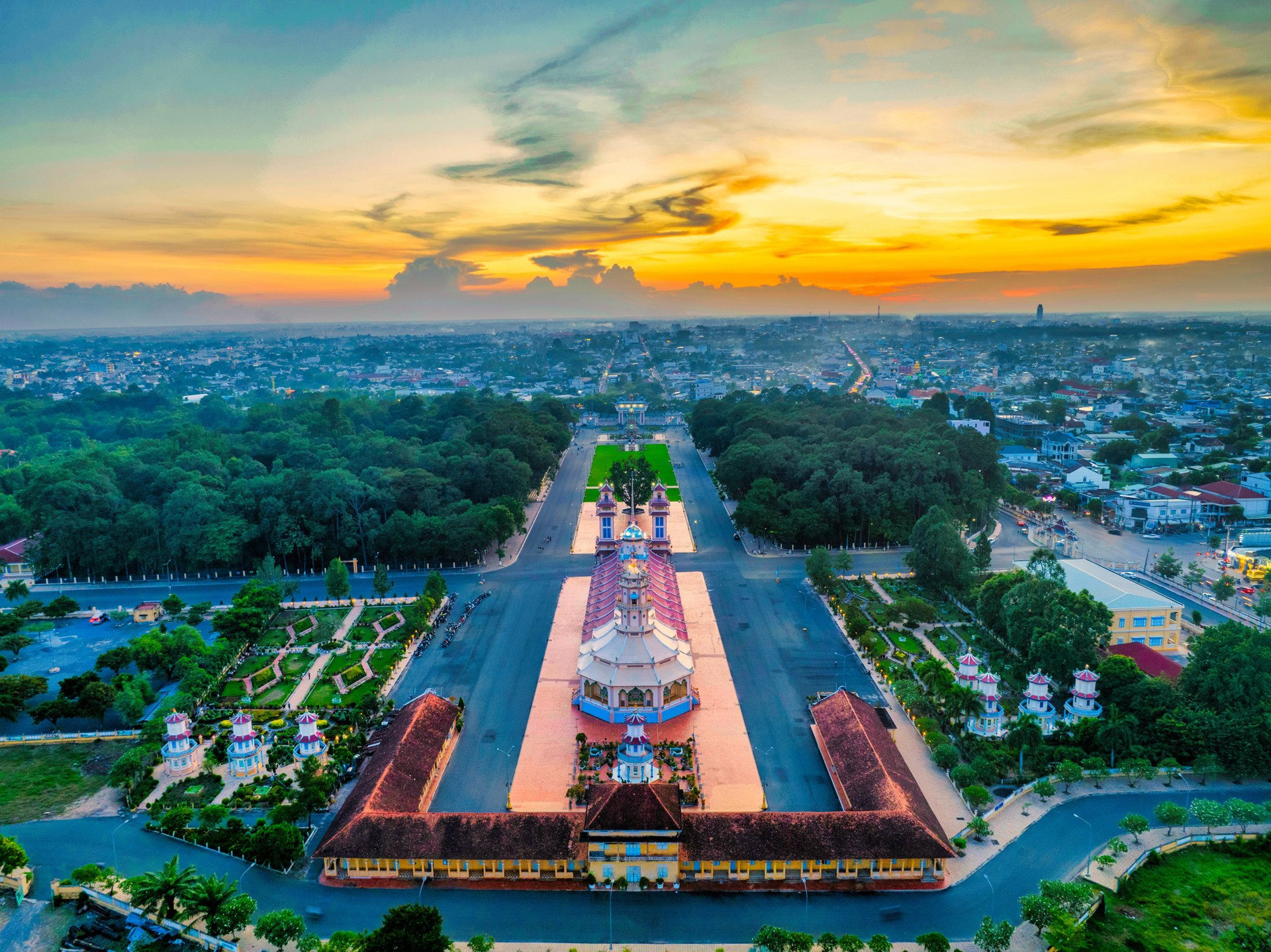 Trải nghiệm văn hóa du lịch tâm linh ở Tây Ninh 61