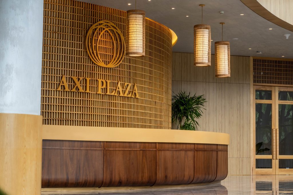 Axi Plaza – trung tâm thương mại có hình chiếc thuyền thúng ở Cam Ranh 39