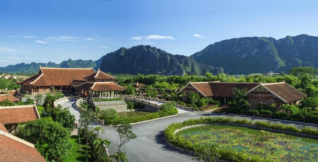 Emeralda Ninh Bình là resort 5 sao có kiến trúc mang đậm nét văn hóa Việt Nam