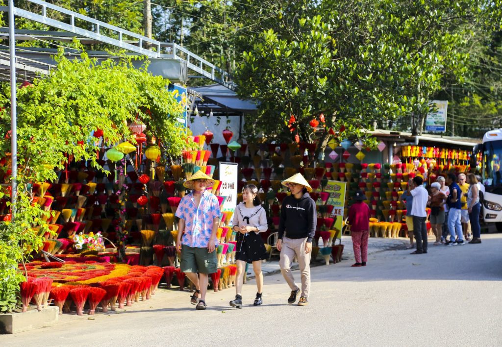 Làng hương Thủy Xuân – điểm đến mang tính biểu tượng của Huế 59