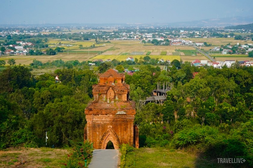 Tháp Bánh Ít – di tích tháp Chăm ngàn năm tuổi ở Bình Định 57