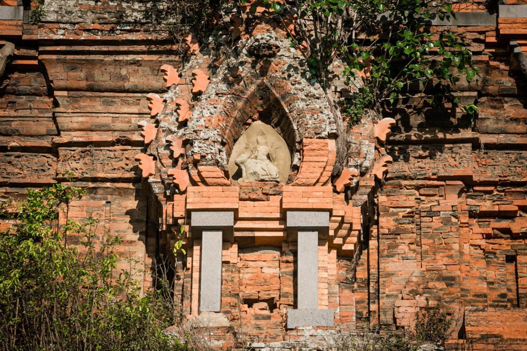 Tháp Bánh Ít – di tích tháp Chăm ngàn năm tuổi ở Bình Định 63