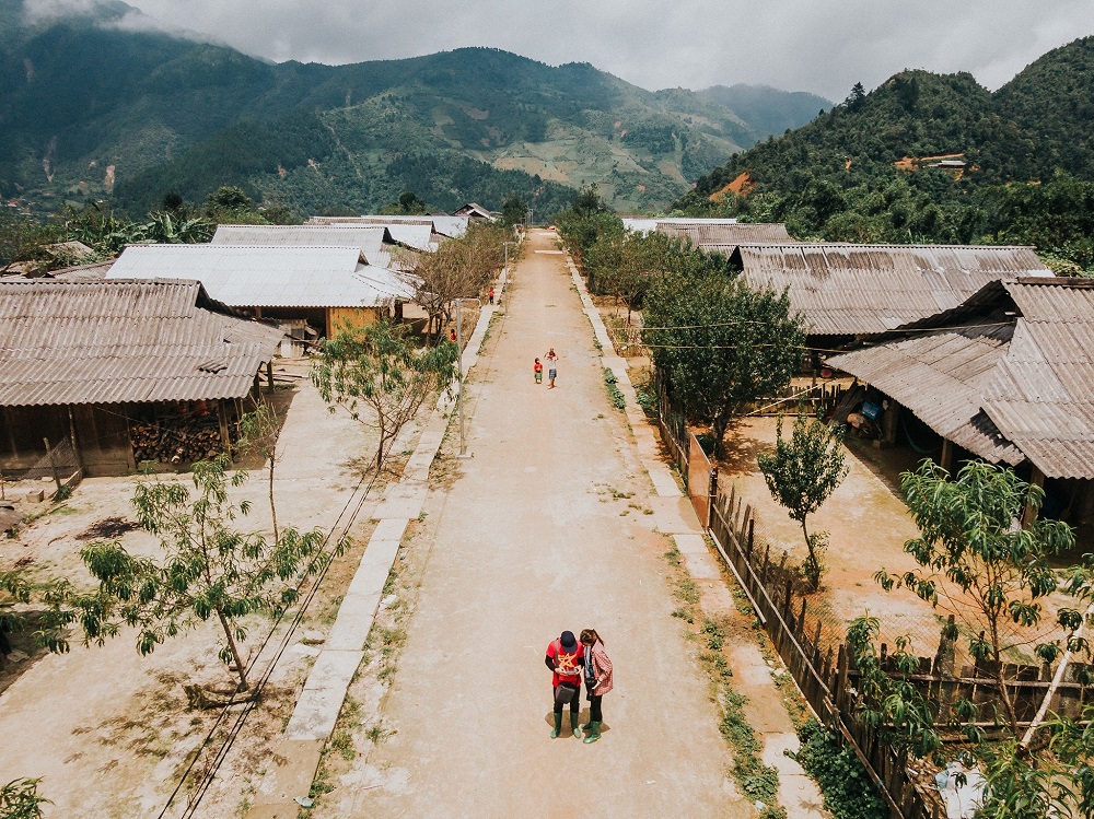 Bản làng hoang sơ, bình dị giữa thiên nhiên hùng vĩ