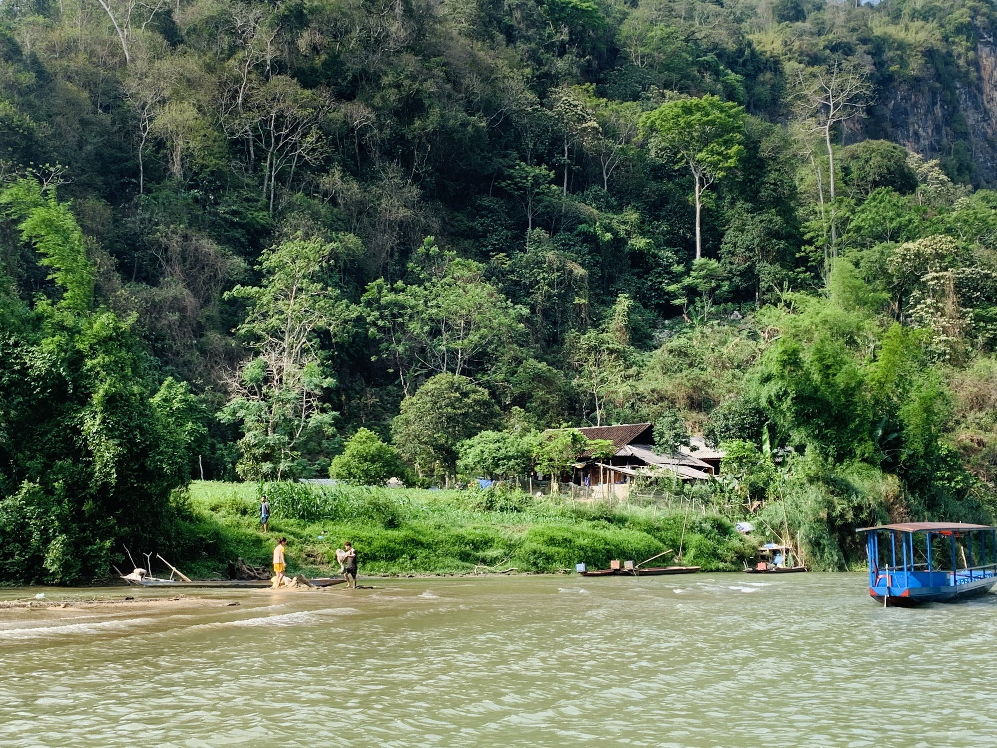 Khám phá hồ Ba Bể – Hồ nước ngọt tự nhiên lớn nhất Việt Nam 71