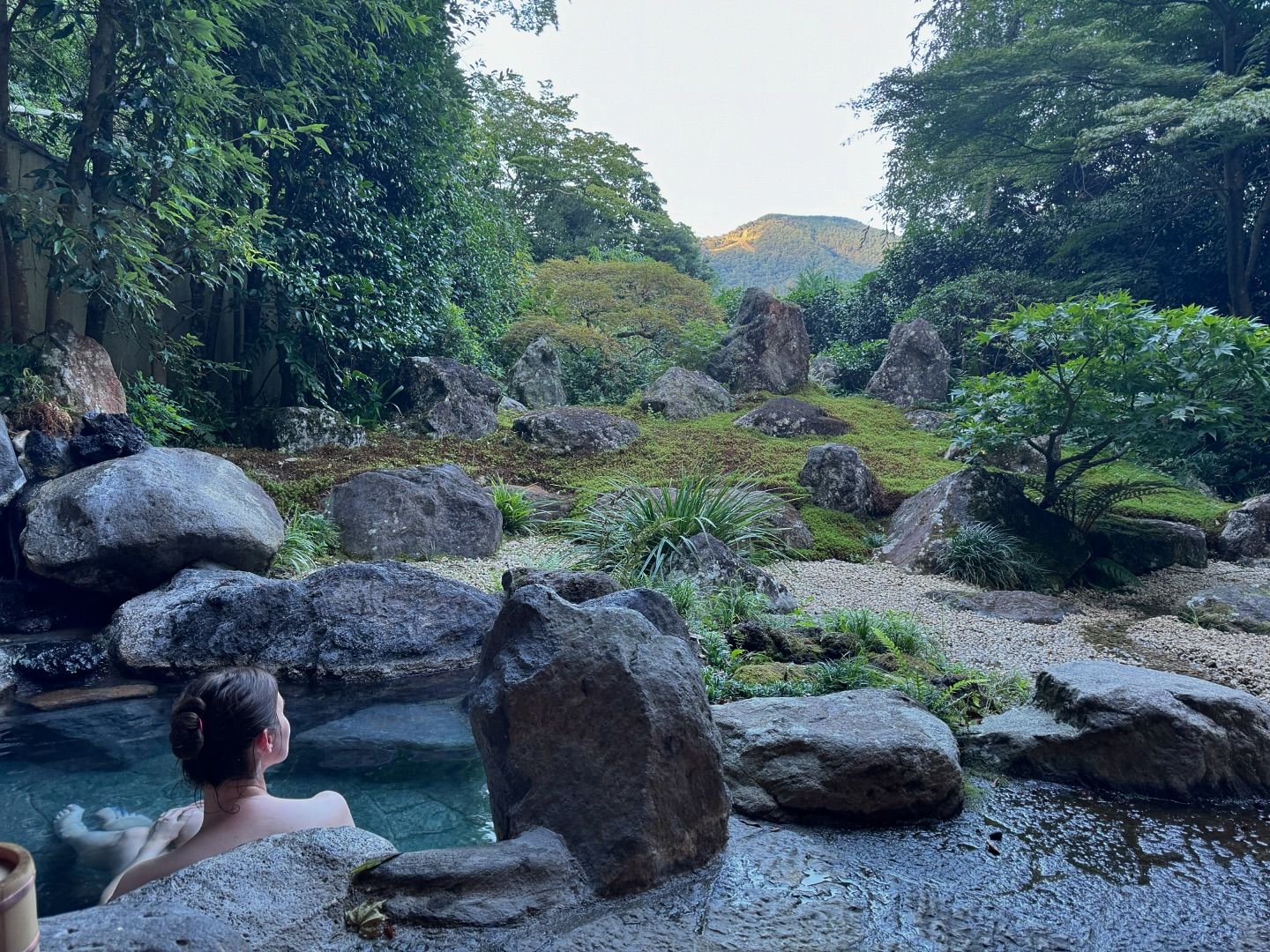 Tắm onsen Nhật Bản