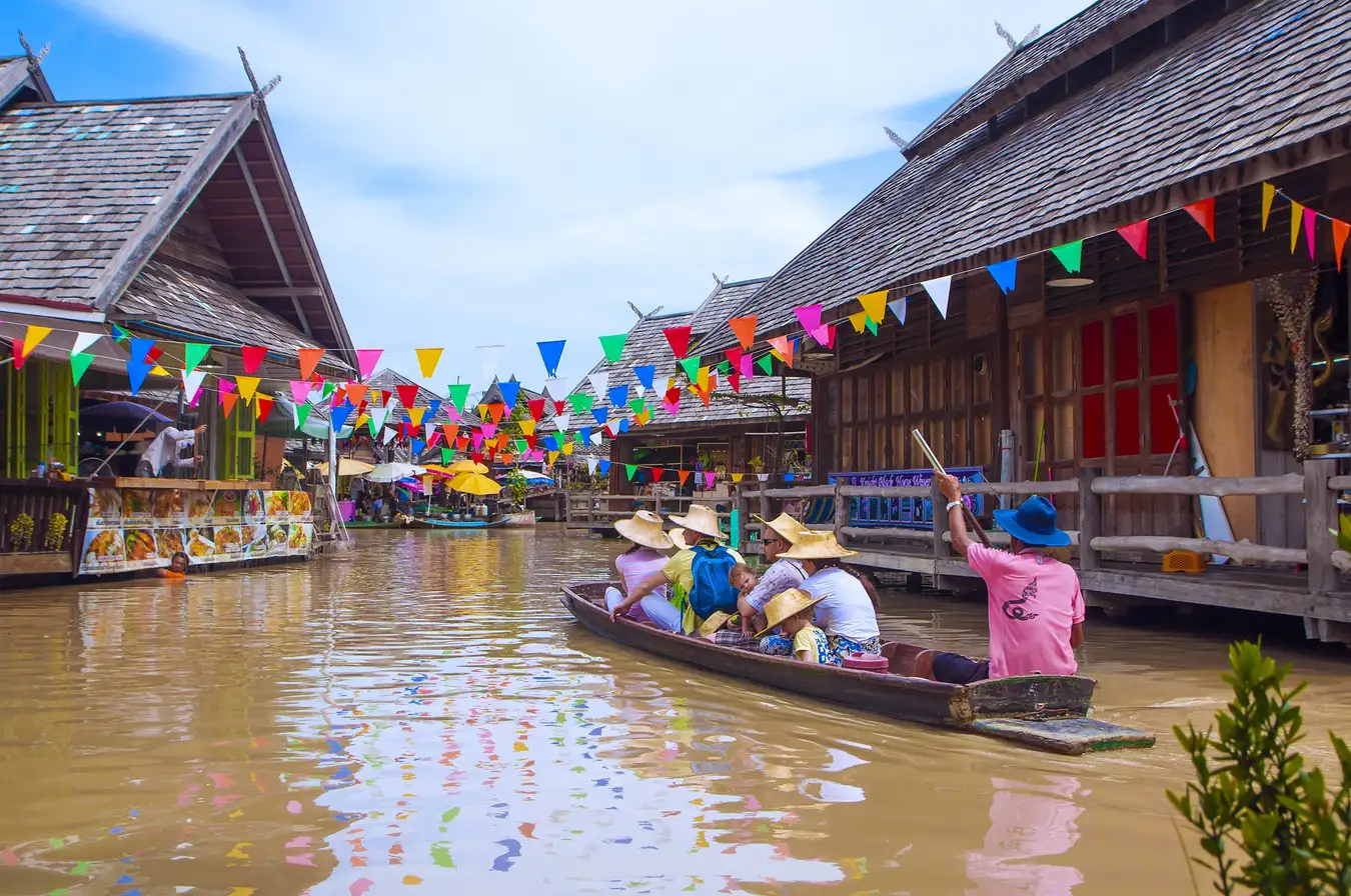 Gợi ý 3 tour Thái Lan Tết Nguyên Đán hấp dẫn cho bạn du xuân - 3 mẫu cửa thép vân gỗ đẹp hợp gia chủ mệnh Thổ