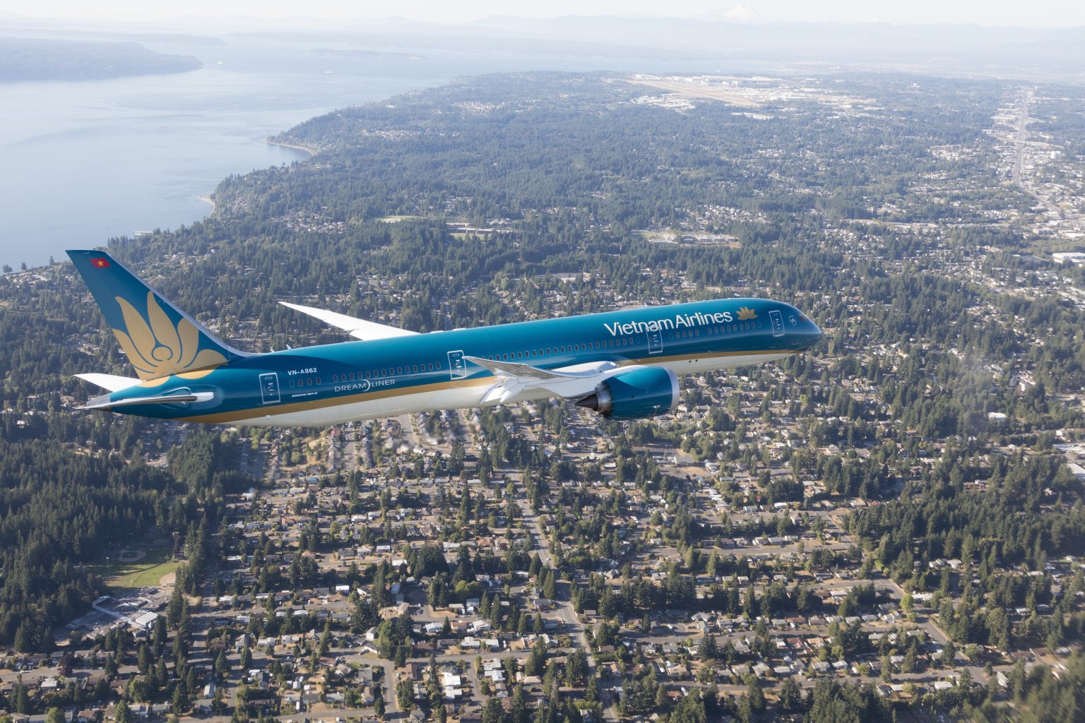 Vietnam Airlines