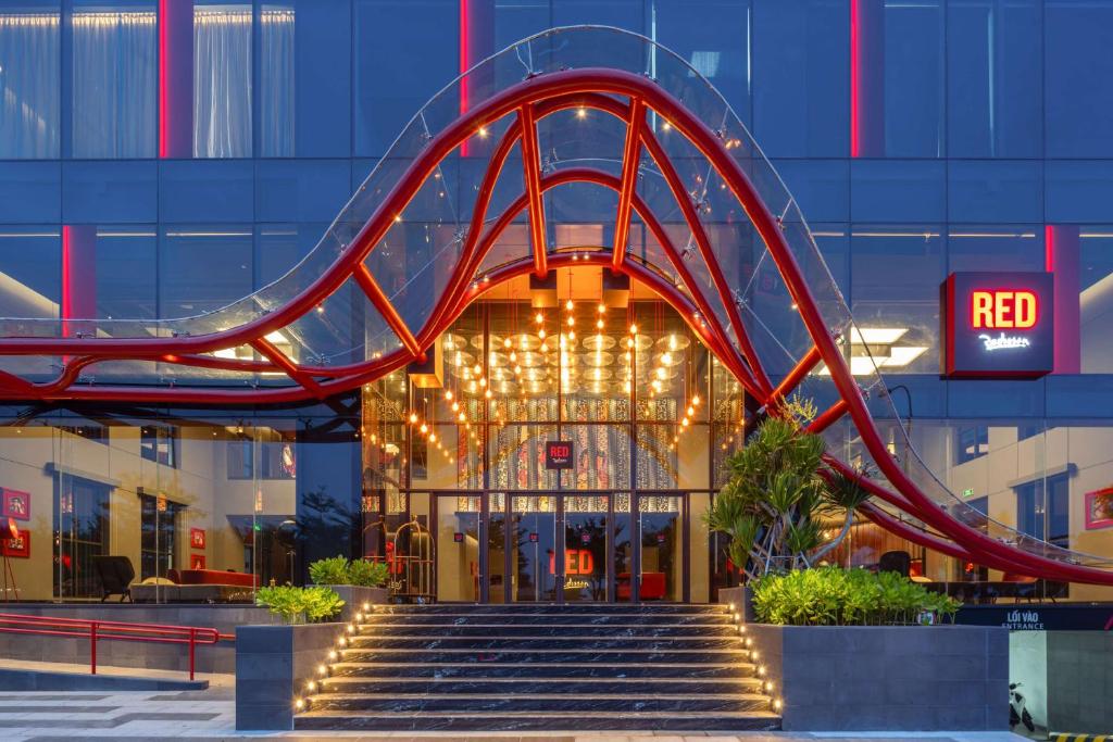 Khách sạn Radisson RED Đà Nẵng là khách sạn Đà Nẵng Tết Dương lịch 2025 nổi bật